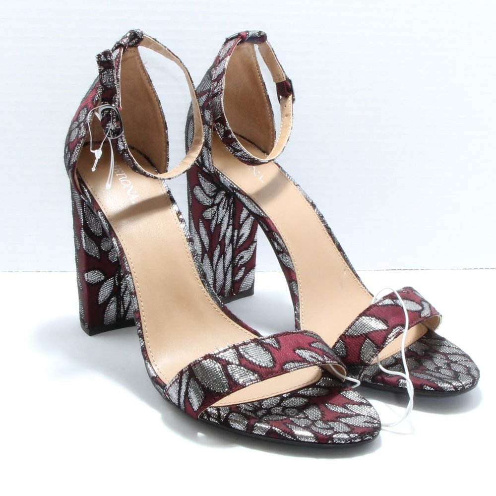 Merona Women's Lulu Maroon Silver Brocade Block Heel Sandal Pump Size 11